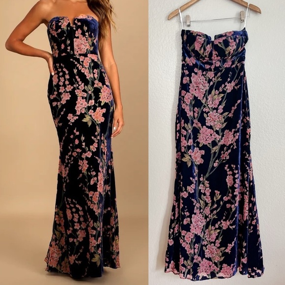 NWOT Bloom In Mind Navy Blue Floral Print Velvet Strapless Maxi Dress - Picture 1 of 9